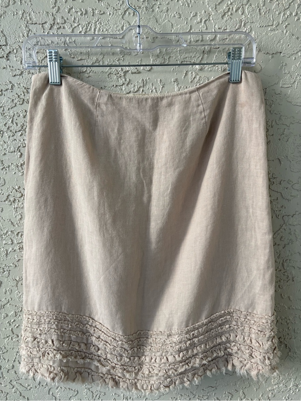 Tommy Bahama Two Palms Linen Mini Skirt Size 0 Beige Ruffled Fringe Lined